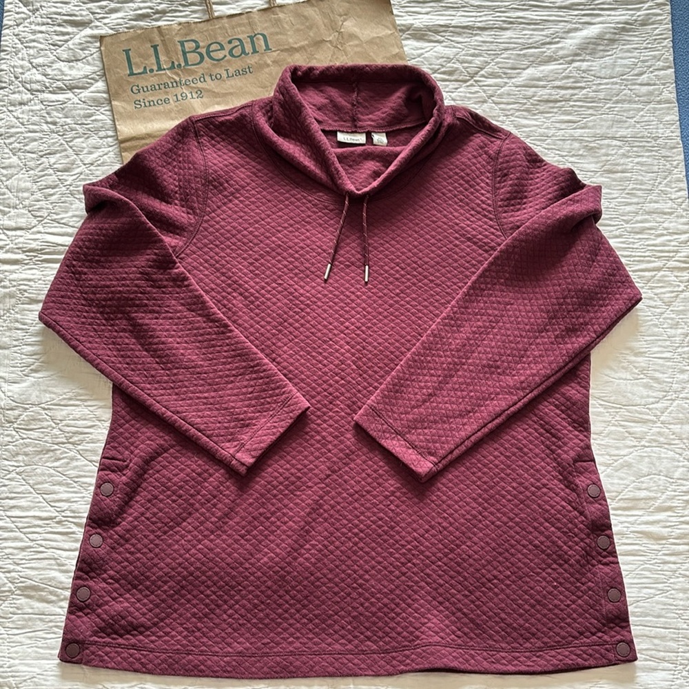 LL Bean Quilted Funnelneck